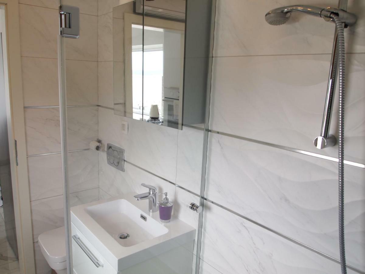 Panoramic View Apartments Crikvenica Ev Station Available Esterno foto