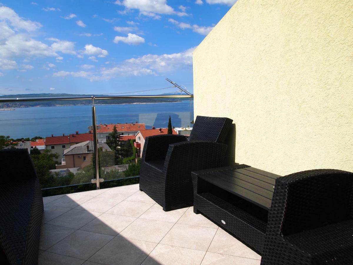 Panoramic View Apartments Crikvenica Ev Station Available Esterno foto